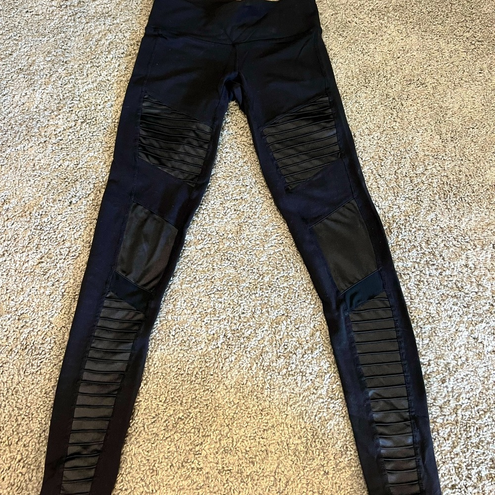 Alo moto leggings size x small